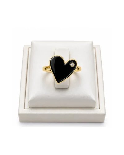 Anillo de corazon negro