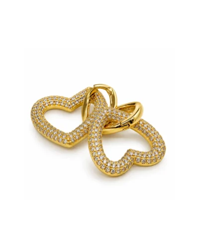 Aretes de acero rodinado en forma de corazón