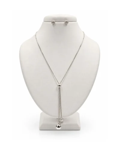 Set de cadena y aretes de dama de plata